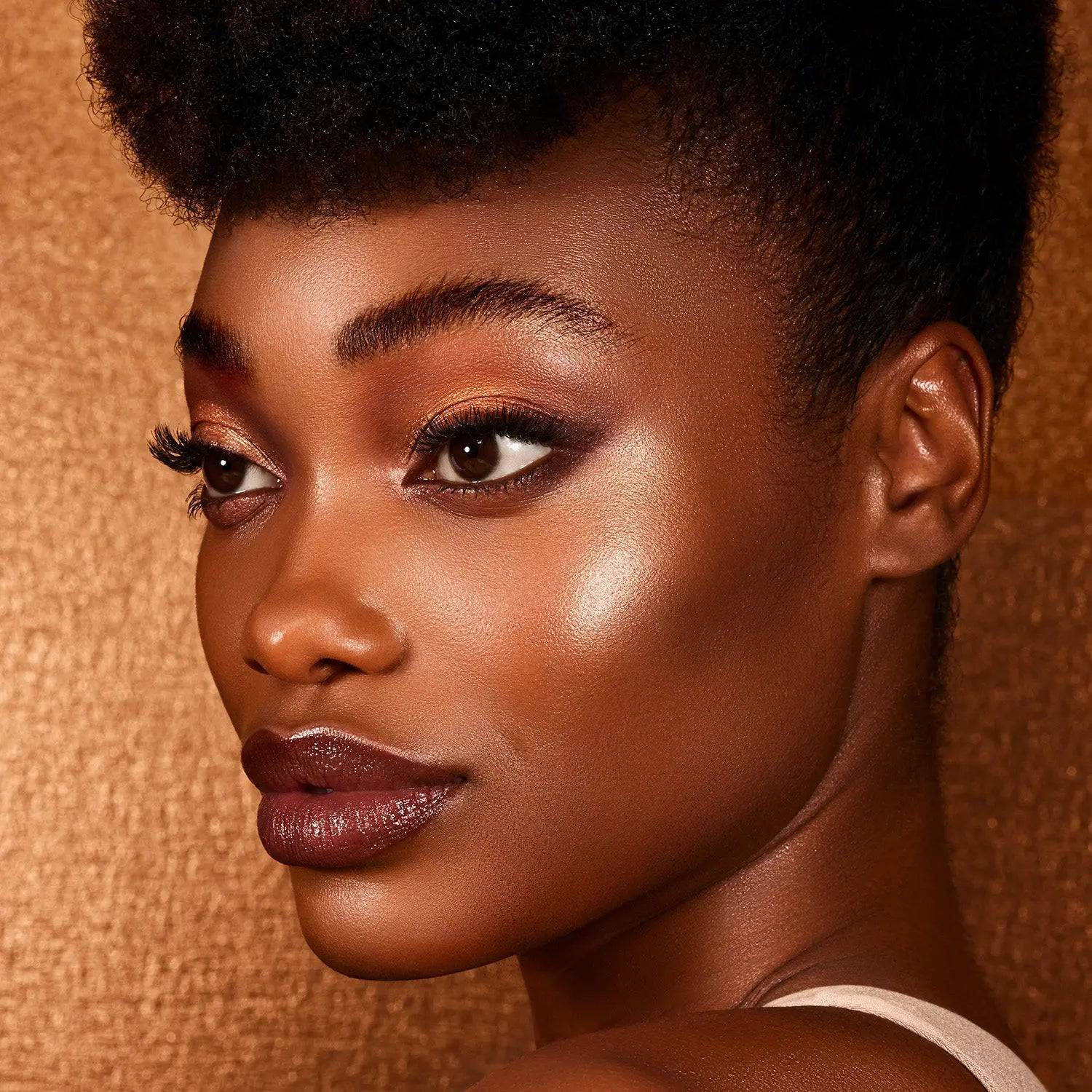 BRONZE CHEEK - Image 5