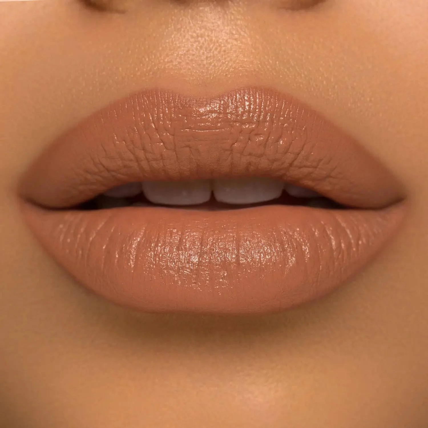 I NEED A NUDE LIPSTICK - Image 27