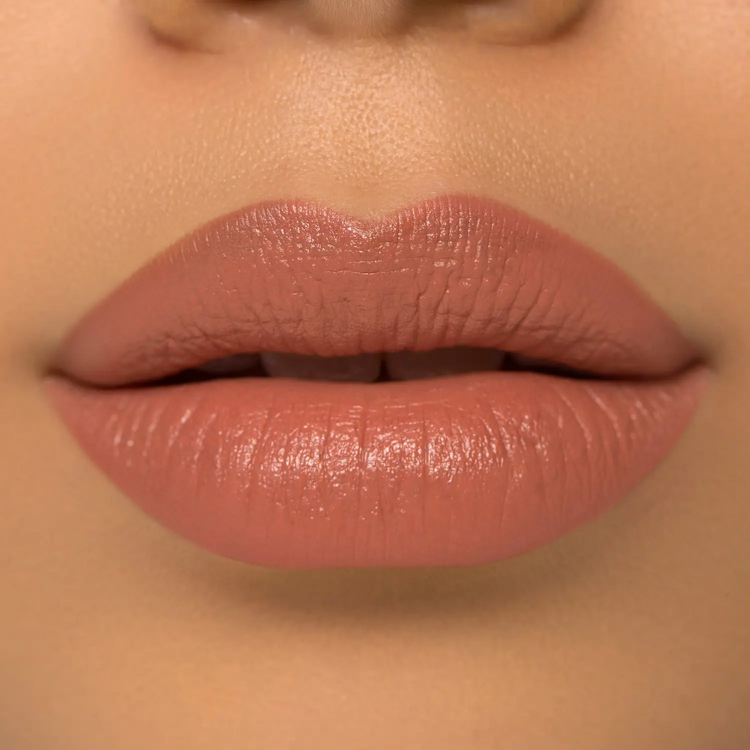 I NEED A NUDE LIPSTICK - Image 42