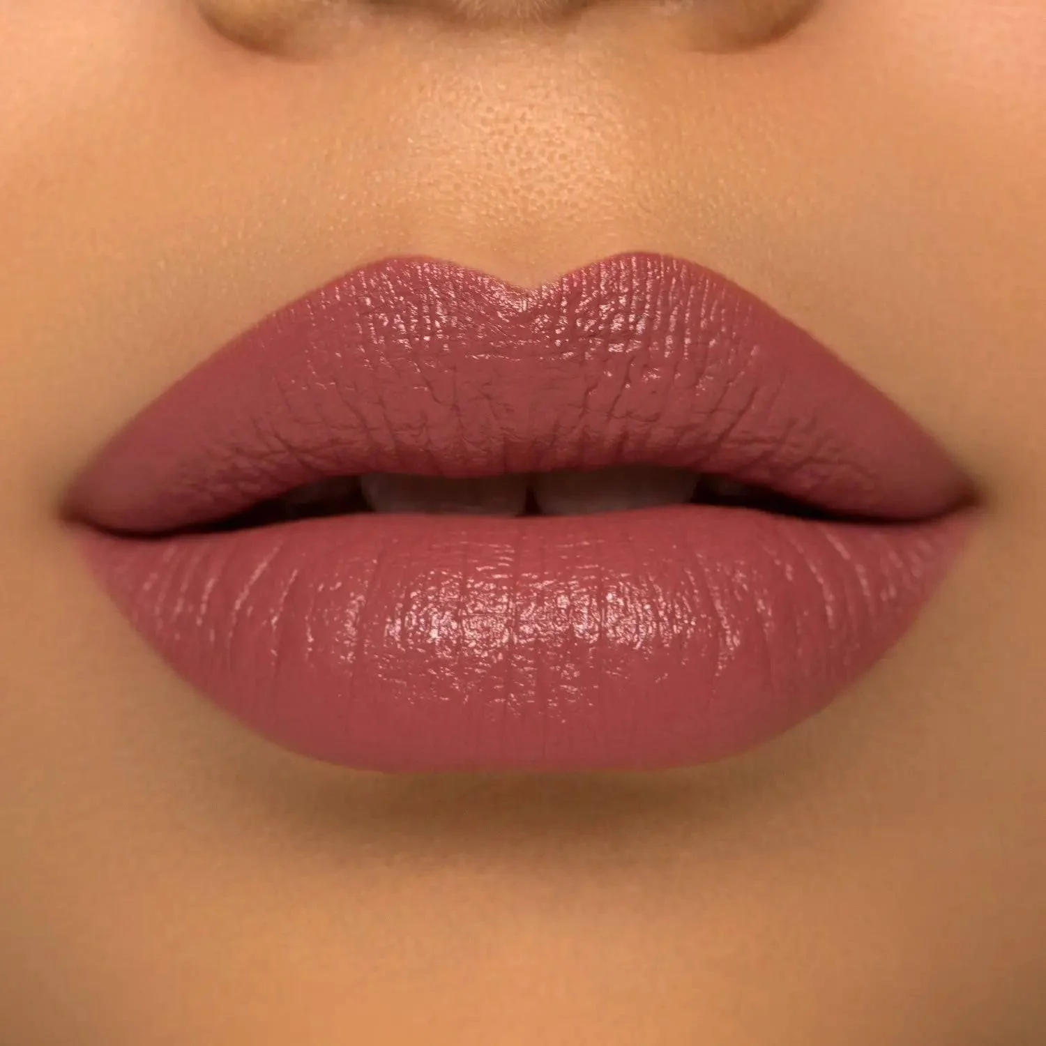 I NEED A NUDE LIPSTICK - Image 45