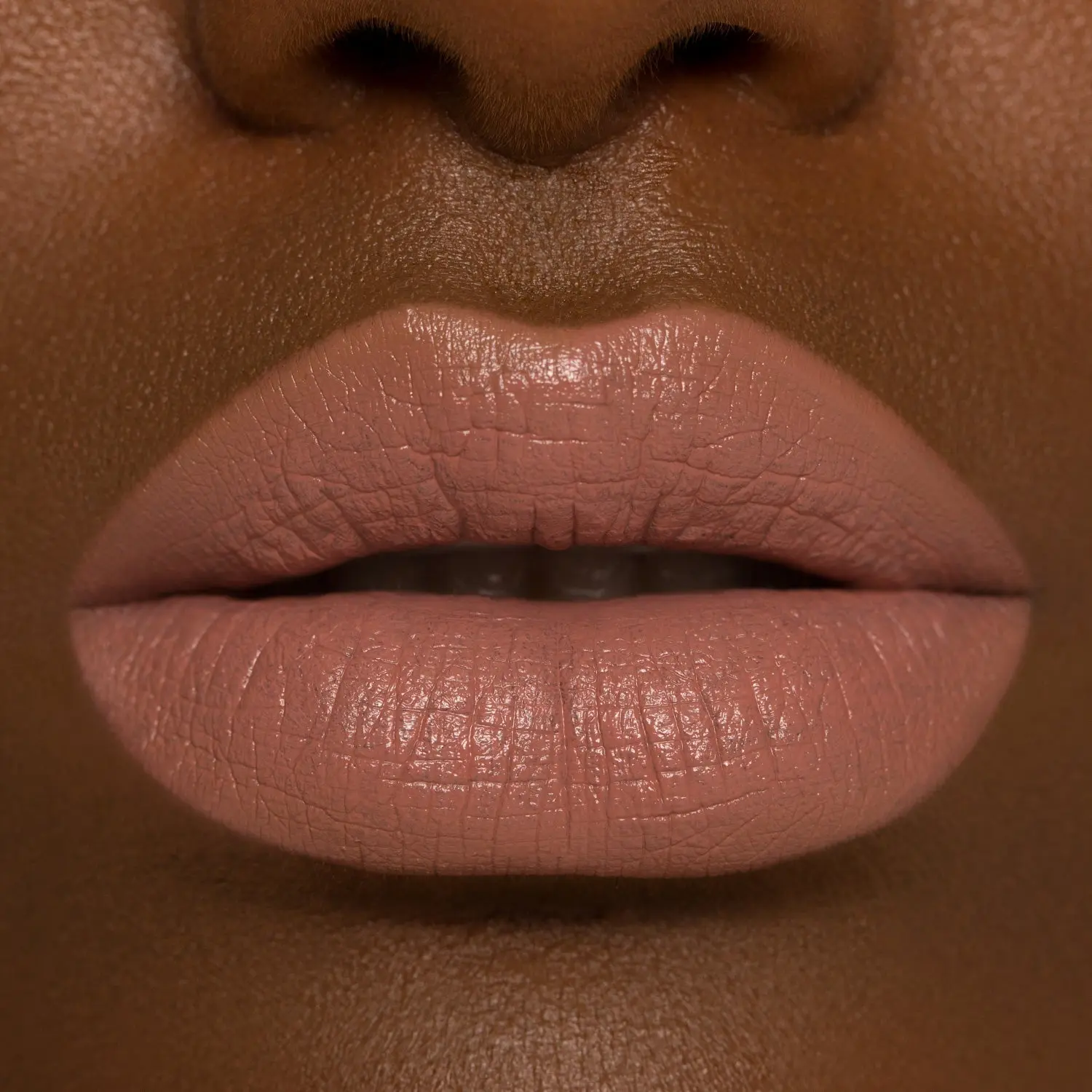 I NEED A NUDE LIPSTICK - Image 52
