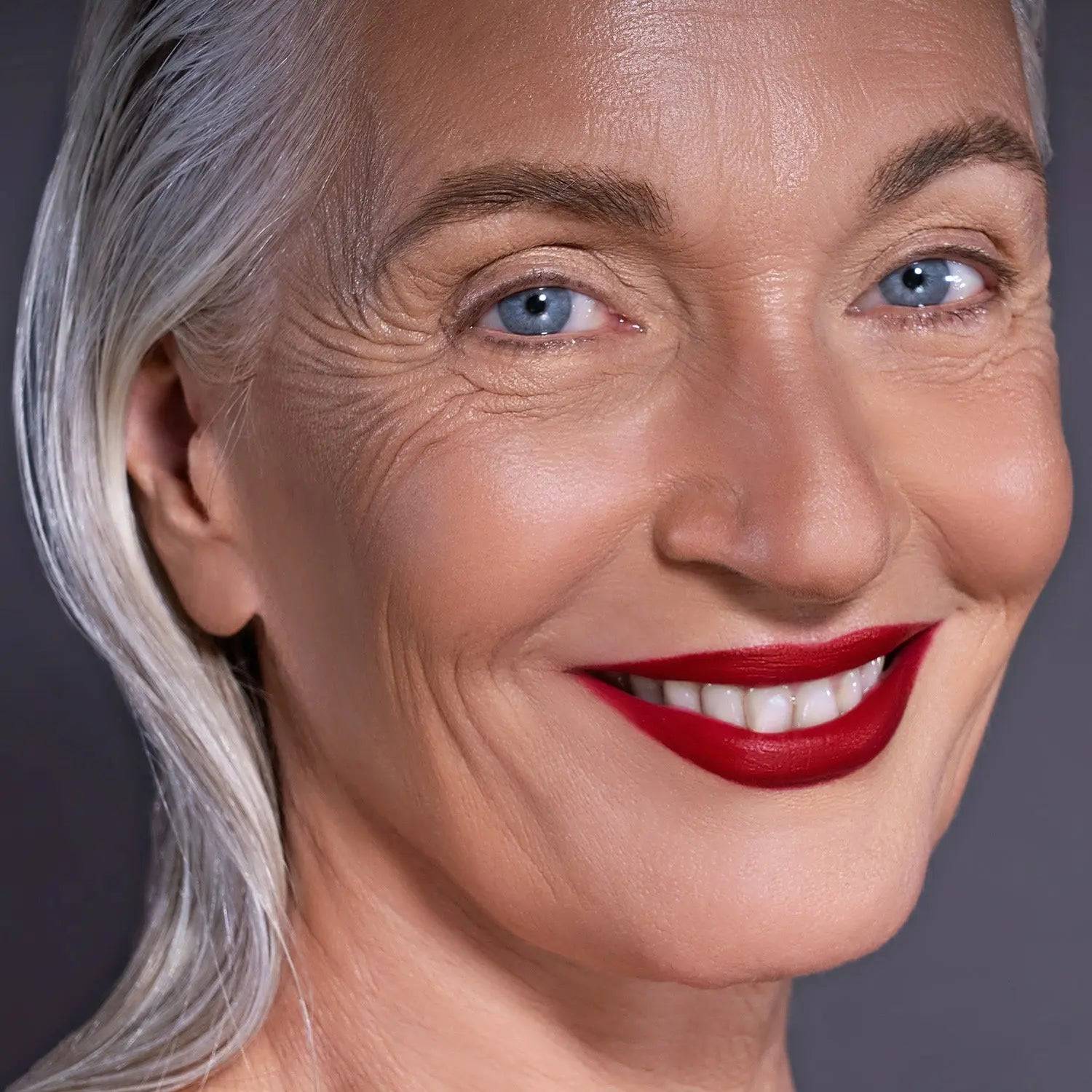 I NEED A ROUGE LIP STYLETTO - Image 3