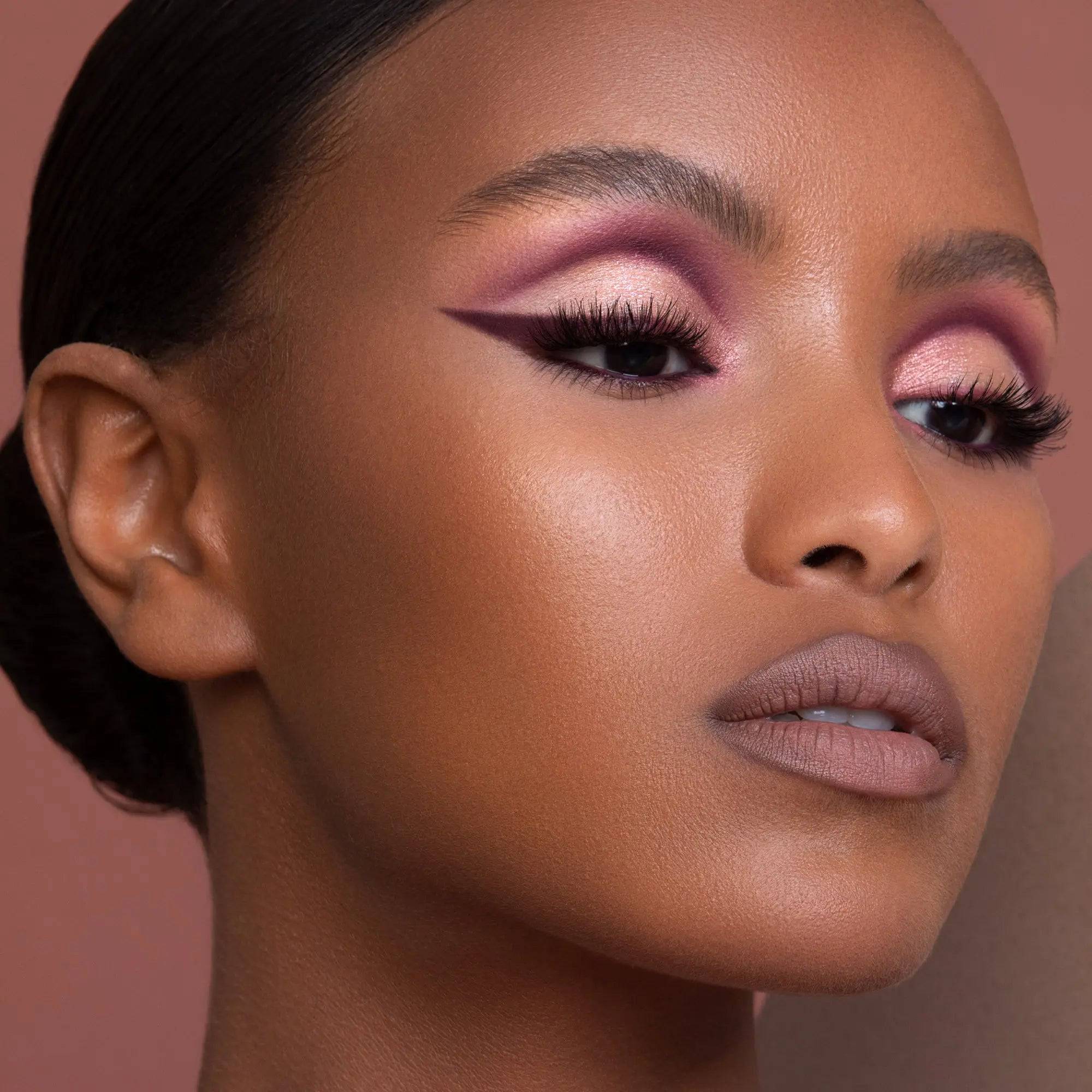 RETRO EYESHADOW PALETTE - Image 6